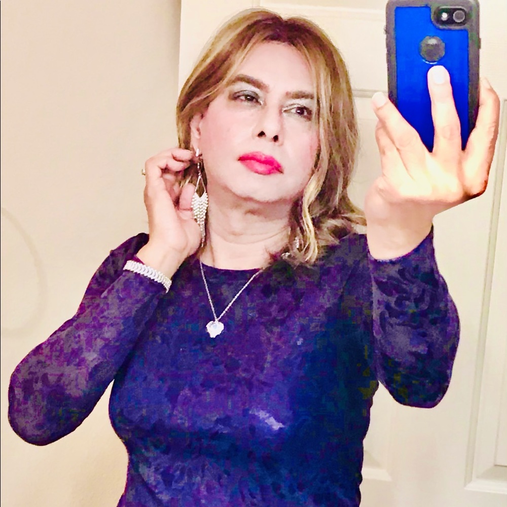 Meet your Posher, Anita